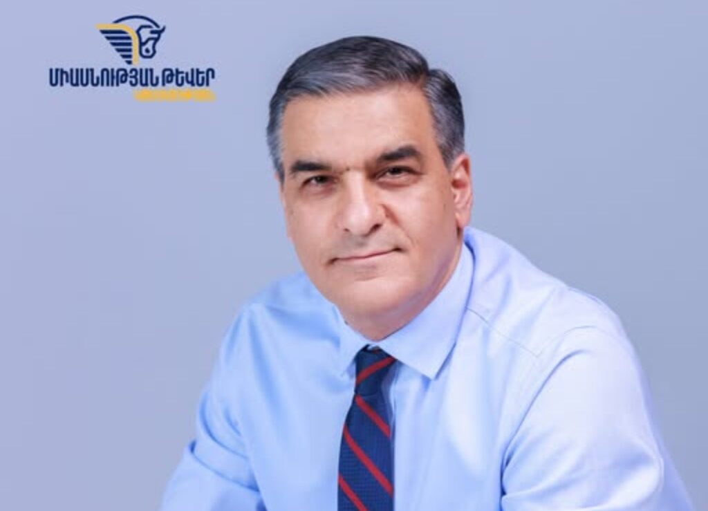 Ձեր սերունդը չպետք է հարմարվի այս իրականությանը․ ձեր սերունդը պետք է փոխի այն. Արման Թաթոյան