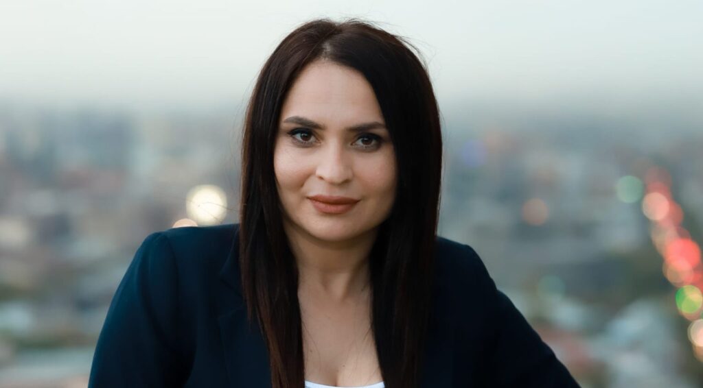 Փաշինյանին քննադատողները ՝ խուլիգան, լրագրողին պախարակողները ՝ոչ