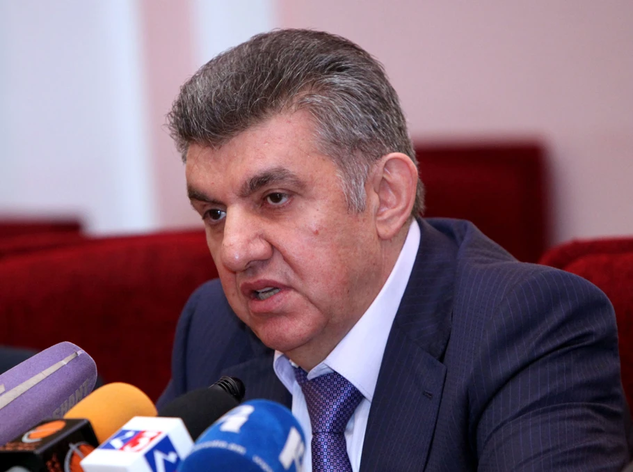 Արա Աբրահամյանը պահանջել է ազատ արձակել Ծառուկյանին և ընդդիմության մյուս գործիչներին