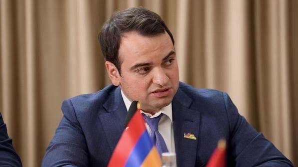 Ադրբեջանցի զինվորը մտել է տուն, կրակել են կնոջ վրա իր երեք երեխաների ներկայությամբ. Նարեկ Կարապետյան